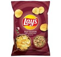 lays beef goulash with mushroom