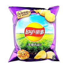 Lays roasted salt & garlic flavor